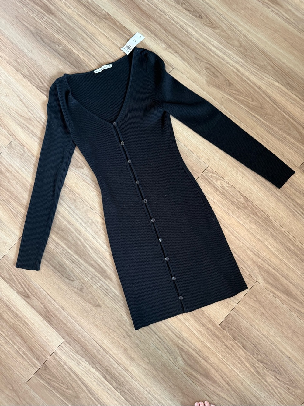 Abercrombie & Fitch Black Ribbed Button-Front Long Sleeve Dress